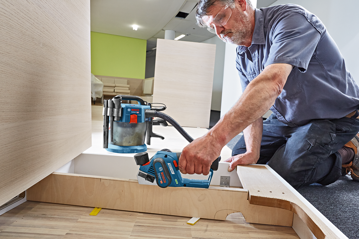 Bosch GHO 12V-20 0.601.5A7.000 (obrázek 4)