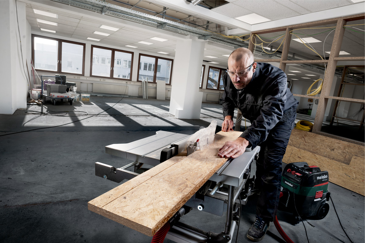 Stolní okružní pila Metabo TS 254 M