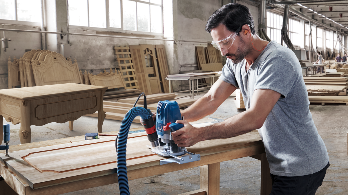 Bosch GOF 130 0.601.6B7.000 (obrázek 6)