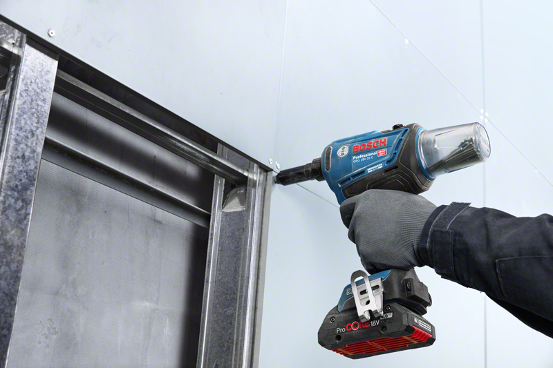 Bosch Professional GRG 18V-16 C 0.601.9K5.000 (obrázek 9)