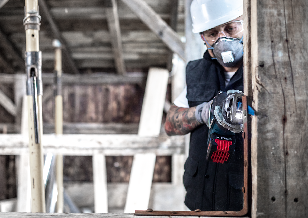BOSCH Pilový list do pily ocasky EXPERT Wood with Metal Demolition S1267XHM (obrázek 4)