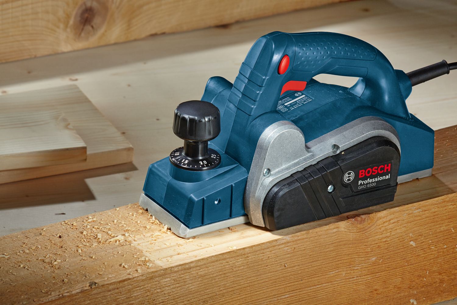 Bosch GHO 6500 0.601.596.000 (obrázek 3)