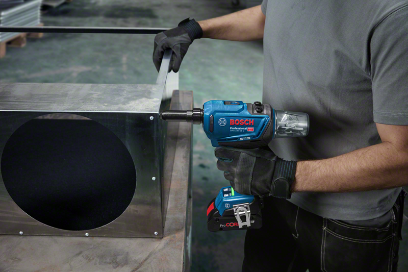 Bosch Professional GRG 18V-16 C 0.601.9K5.001 (obrázek 12)