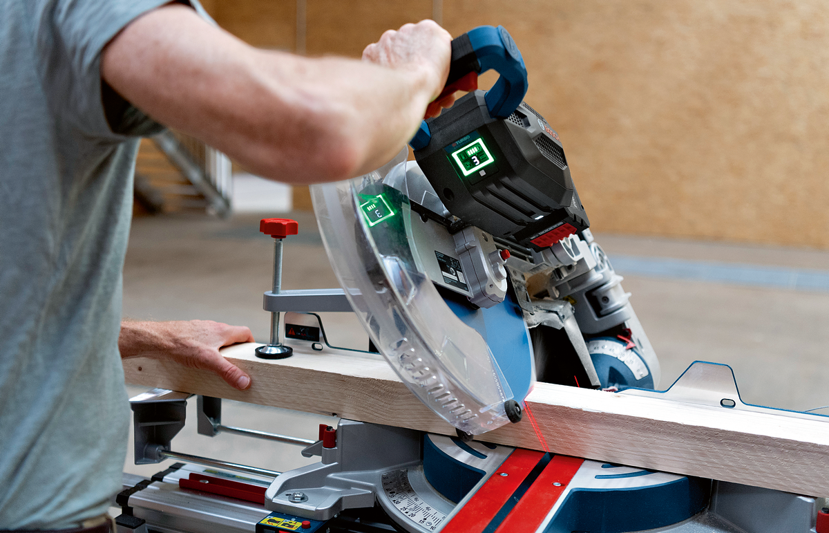 BOSCH GCM18V-305 GDC BiTurbo 0.601.B43.000 (obrázek 9)