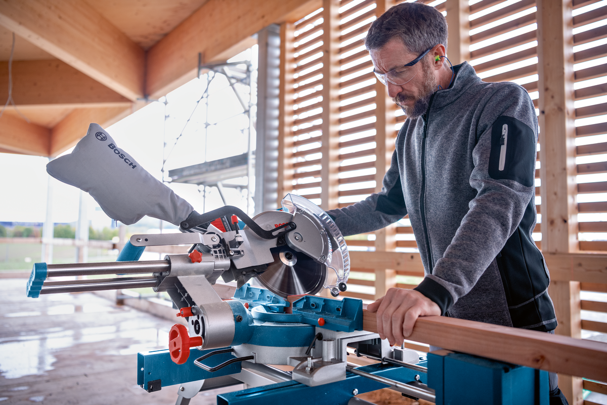 Bosch GCM 18V-254 D 0601B51100 (obrázek 9)