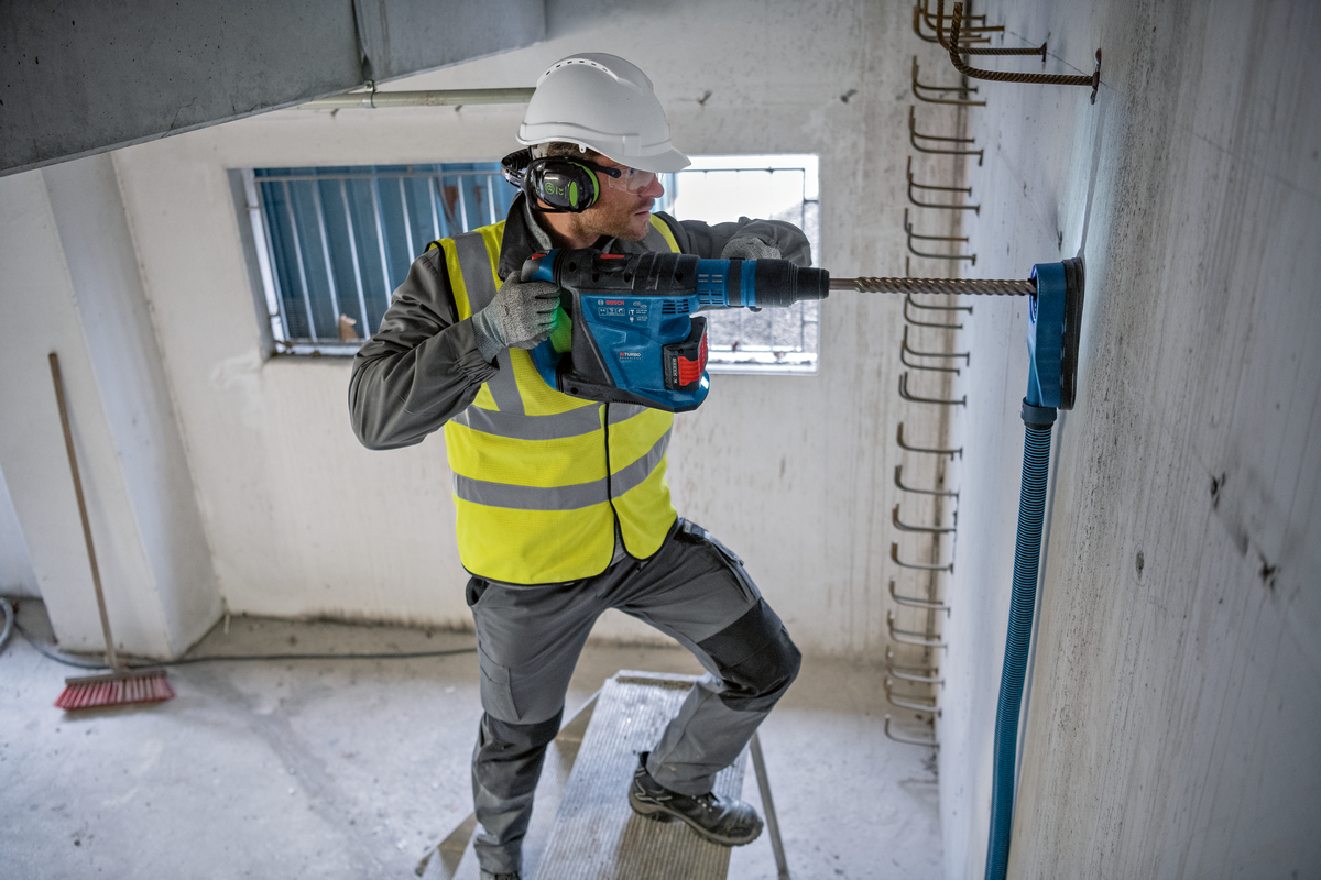 BOSCH GBH 18V-40 C 611 917 120 (obrázek 7)