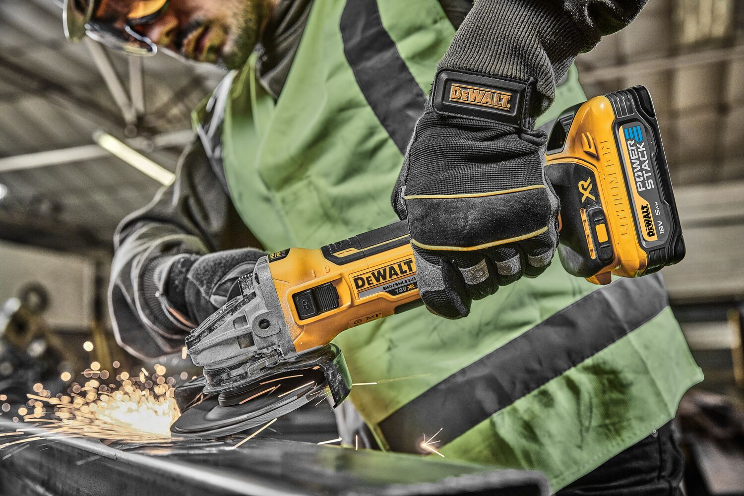 DeWALT DCG405H2T