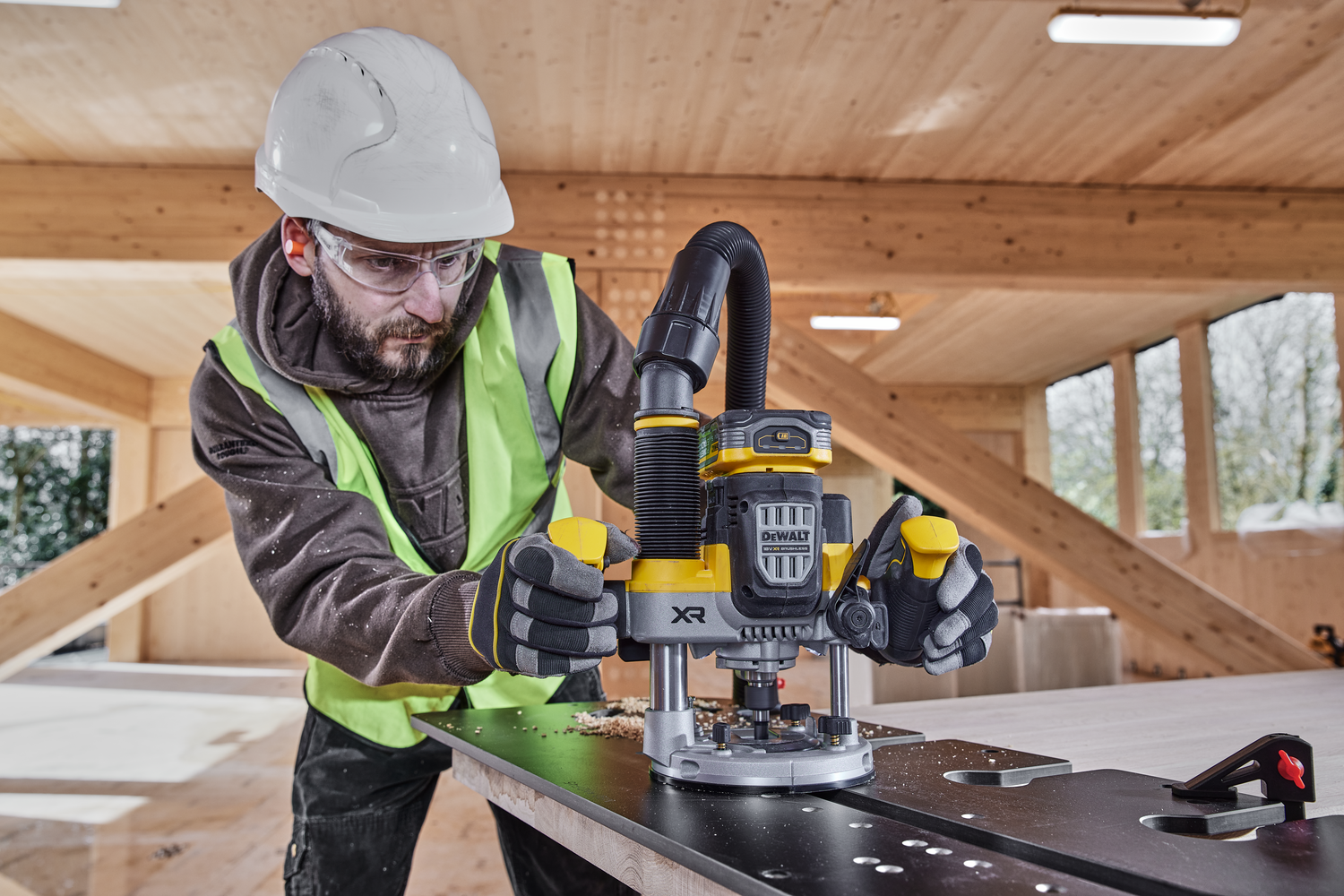 DeWalt DCW620NT (obrázek 7)
