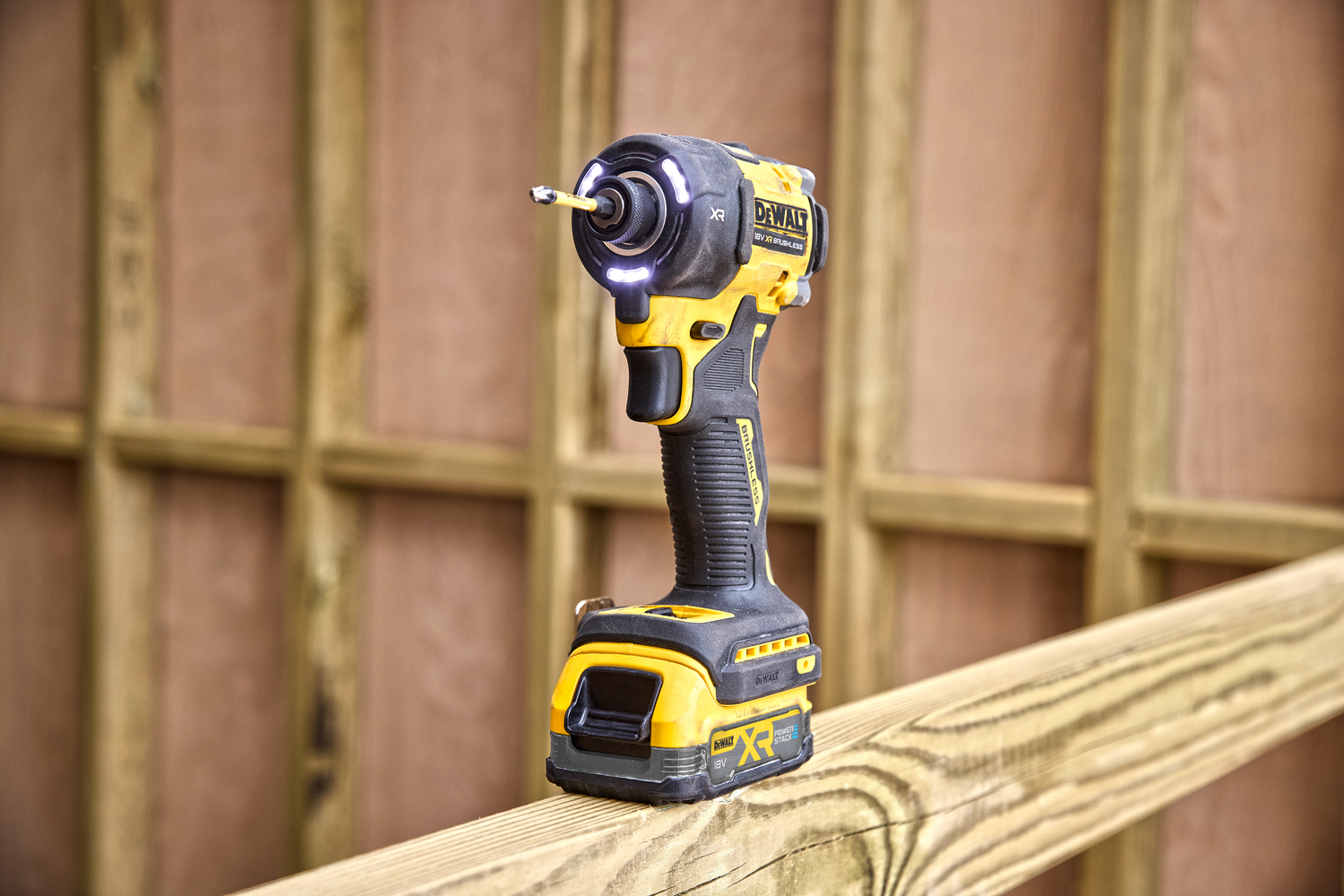 DeWalt DCF870NT (obrázek 9)