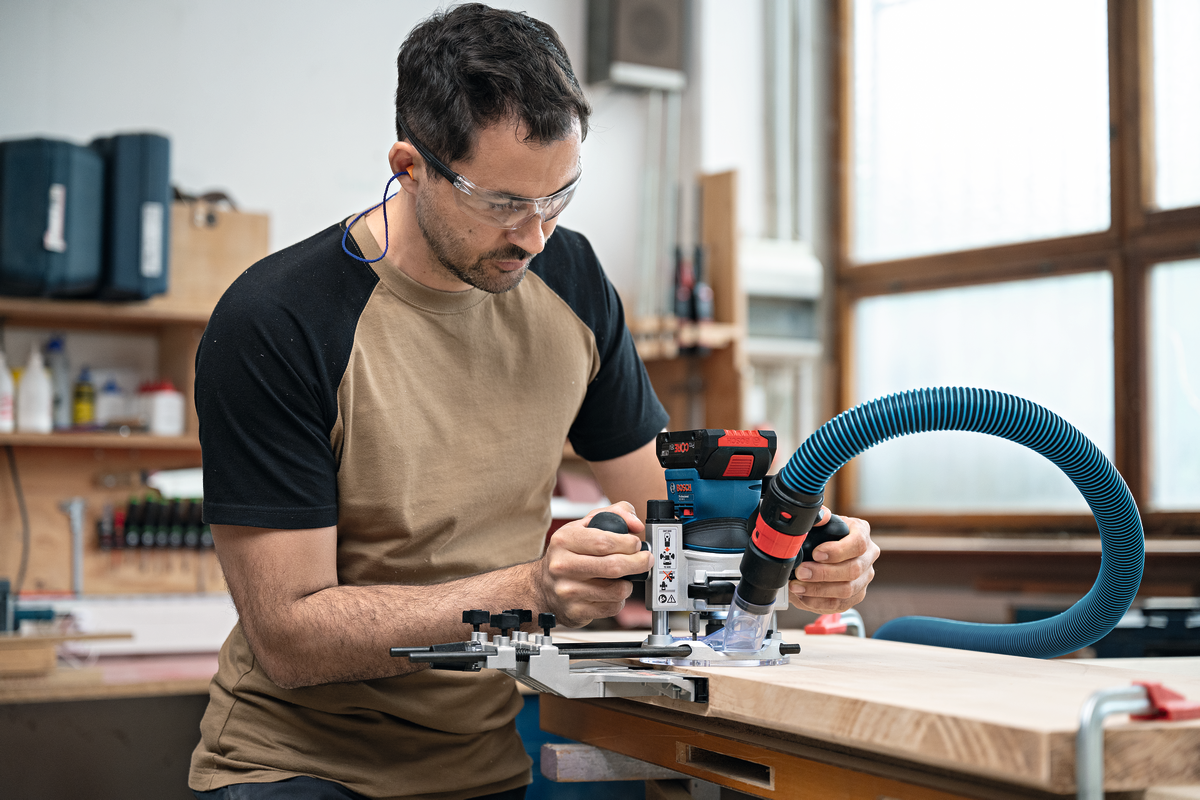 Bosch GKF 18V-8 06016C2003 (obrázek 10)