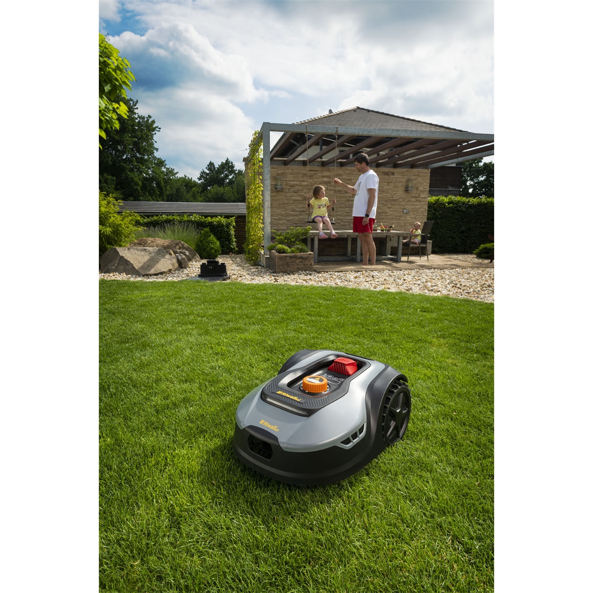 Robotická akumulátorová sekačka 900 m2 Riwall PRO RRM 950 APP (obrázek 6)