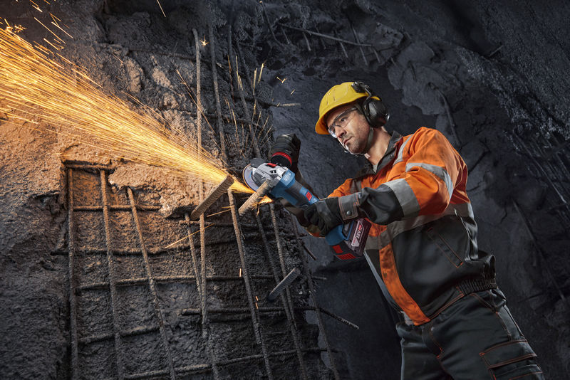 Bosch GWS18V-11PS 06019N4300 (obrázek 10)