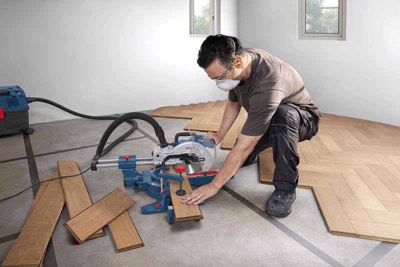 BOSCH GCM305-216S 0601B61001 (obrázek 13)