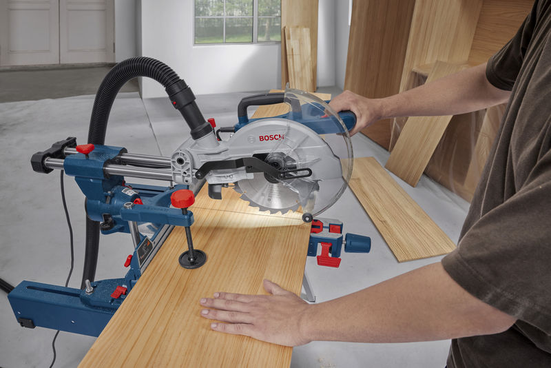 BOSCH GCM305-216S 0601B61001 (obrázek 4)