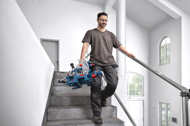 BOSCH GCM305-216S 0601B61001 (obrázek 8)
