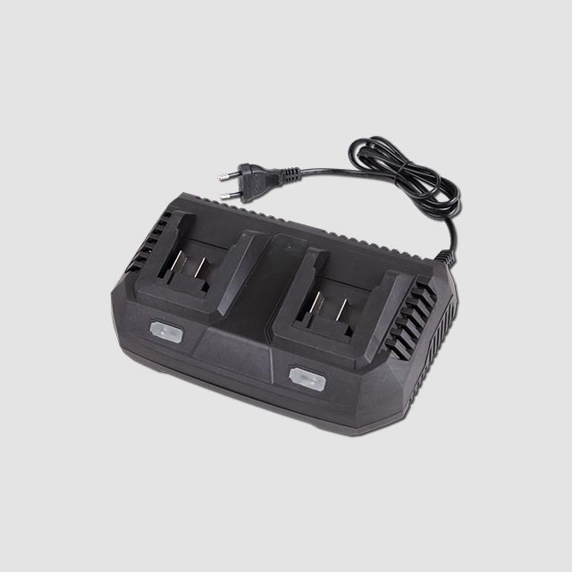 Aku nabíječka XTline XT102792 3,5A/2x18V