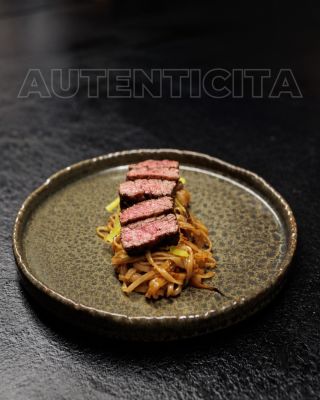 Po letech přehlcených konceptů, trendů a vizuálních efektů začíná být v HoReCa stále silnější jedna věc: AUTENTICITA....