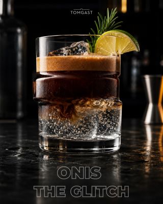 Kolik espresso toniců letos skončí na Instagramu dřív, než je host vůbec ochutná? ☕ Přesně proto záleží i na skle. The...