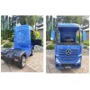 Modro lakované batériové auto Mercedes Actros MP4