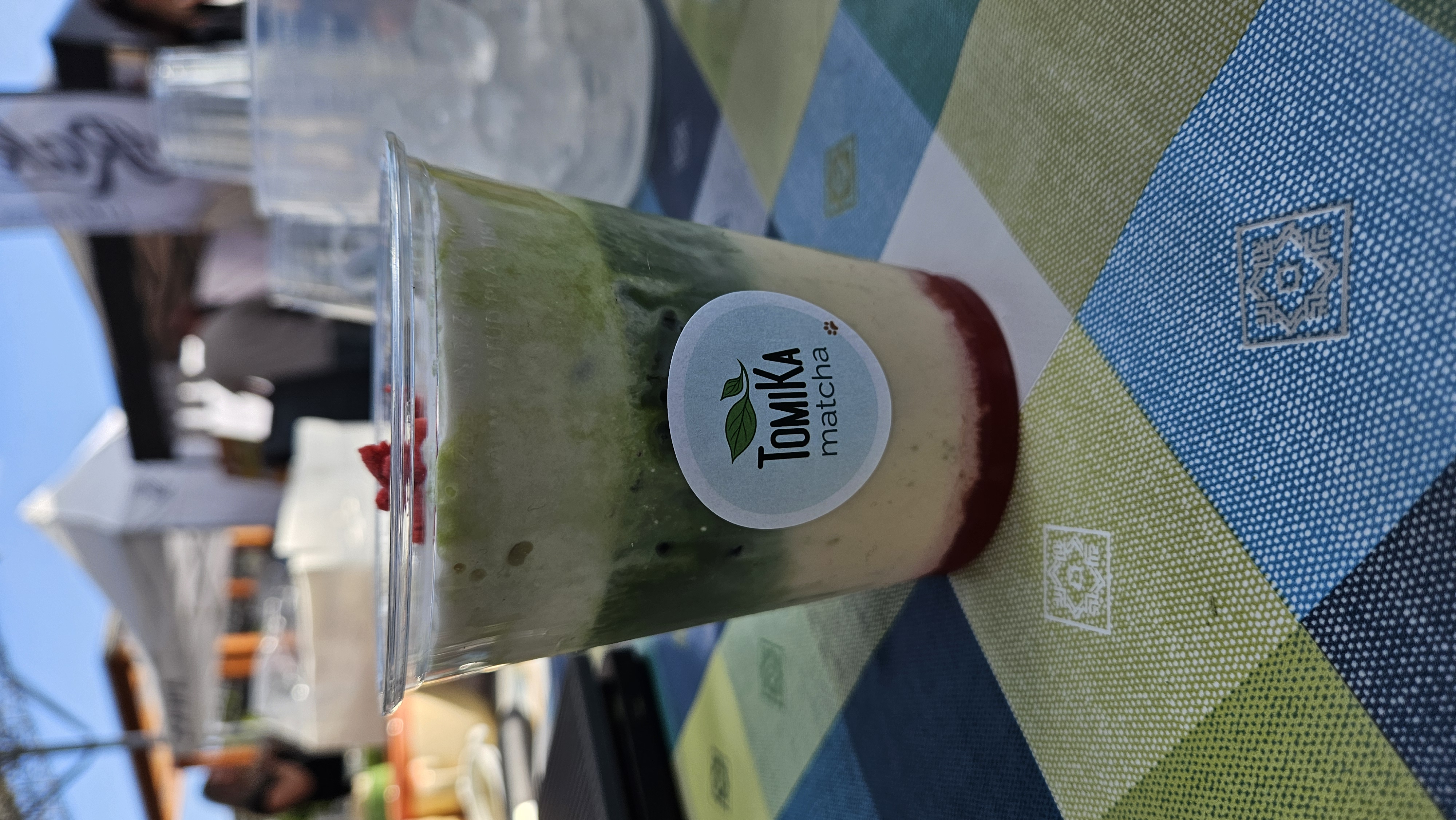 Jahodový Matcha Cloud TomiKa Matcha