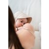 Moniel Dětská rostoucí zavazovací čepice s kšiltem Dots béžová2