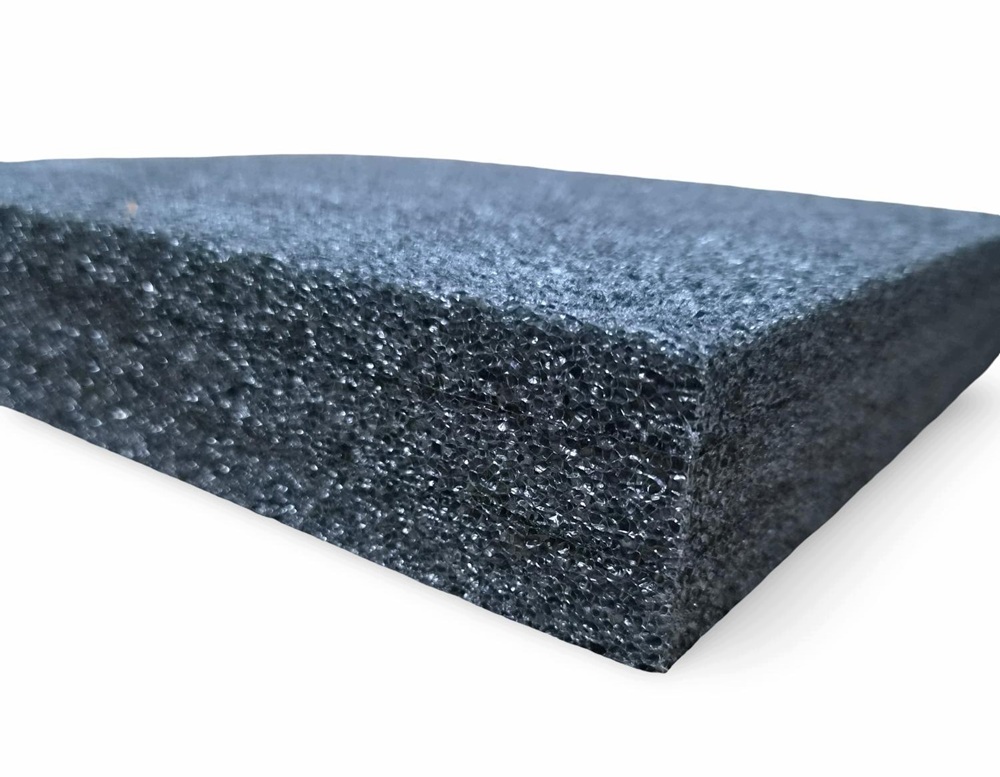 Polyetylenova-pena-PE28-vypln-o-tloustce-40-mm-a-rozmeru-28-x-23-cm