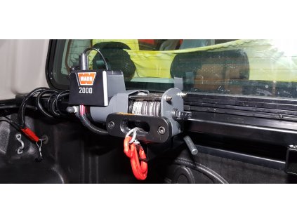 Držák navijáku do korby