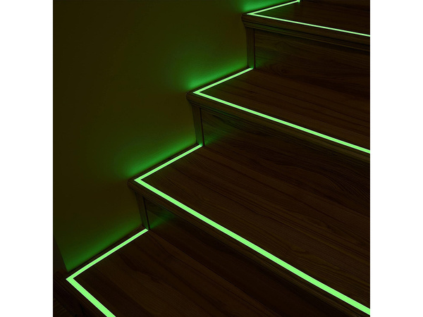 Tmavě svítící fluorescentní páska 3m