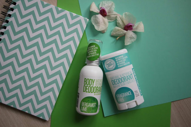 Sportique tuhý a tekutý dezodorant