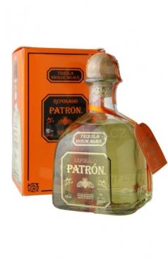 Patrón  Reposado 40% 0,7l
