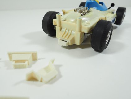 3D TISK Zadní opravný držák na Ligier - slonová kost