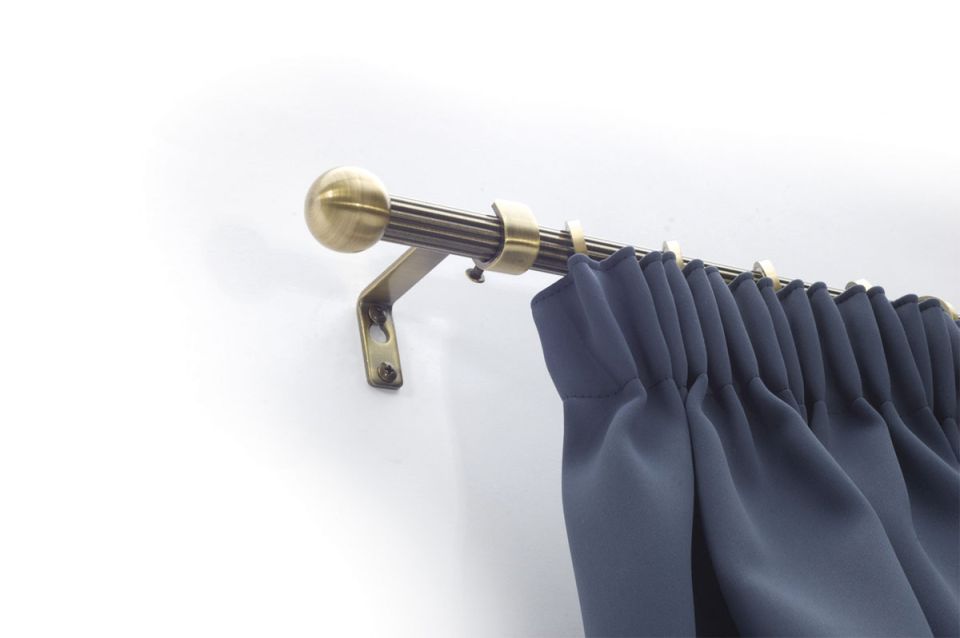 Držiak ohnutý na jednu tyč  /pár/ Garníže farba: Antik