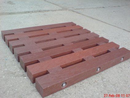 06 a. Drain inlet, premeable, prismatic