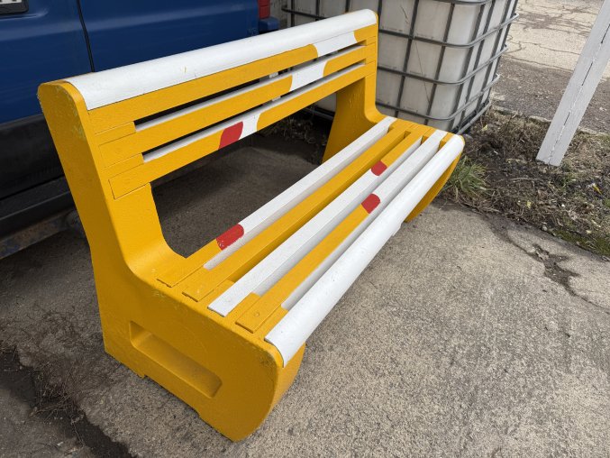 1F6E9FFA 0E79 4D1B 852C 0986CFA97315