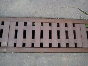 06 ab. Drain inlet permeable, prismatic, narrow