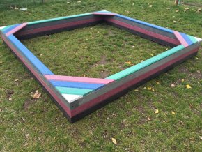 07 ab. Prismatic sandpit