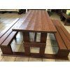02 is. Picknicktafel 1