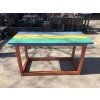 02 hc. Gekleurde kindertafel
