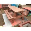 02 j. Classic picnic table