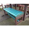 2 stuks. Bank zonder rugleuning, kort, prismatisch
