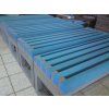 2 stuks. Bank zonder rugleuning, kort, prismatisch