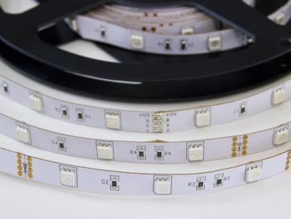 RGB LED pásek 12V 7,2W/m, střední svítivost, IP20 vnitřní