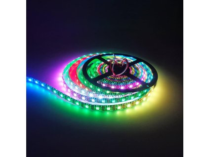LED adresovatelný pásek s programovatelnou jednotlivou diodou WS2811 pro efekt běhajícího LED pásku, vhodné pro digitální mapping a světlené instalace.