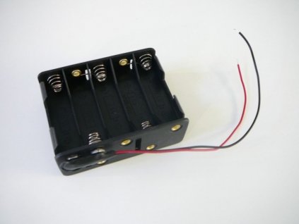 Napájecí zdroj na tužkové baterie pro 12V LED pásky bezdrátový přenosný napaječ