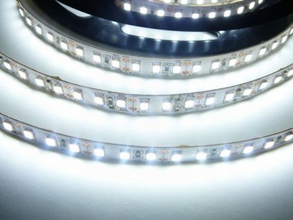LED pásek PROFI 24V 20W dlouhá životnost EXTRA vysoká kvalita a svítivost. TopLux Osvětlení Praha skladem na prodejně
