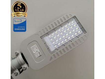 LED pouliční lampa V-TAC 50W neutrální bílá SLIM věřejné osvětlení - 5 let záruka. TopLux Praha skladem