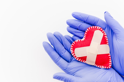 Dům sociálních služeb, pečovatelské a léčebné zařízení, hospic