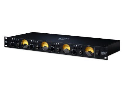 BLAC032%2FBLAC032%20 %20Auteur%20Quad2%20 %2001
