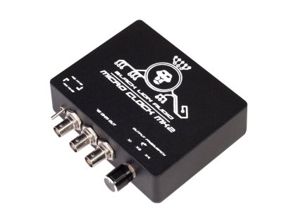 BLAC013%2F001 microclock mkii 01