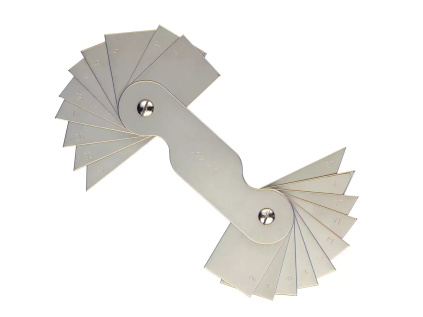 Úhlové měrky v sadě / rozsah 1° až 45°